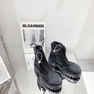 Balenciaga Combat Strike Boots In Black