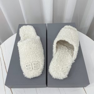 Balenciaga Cosy BB Mule In White Fake Shearling