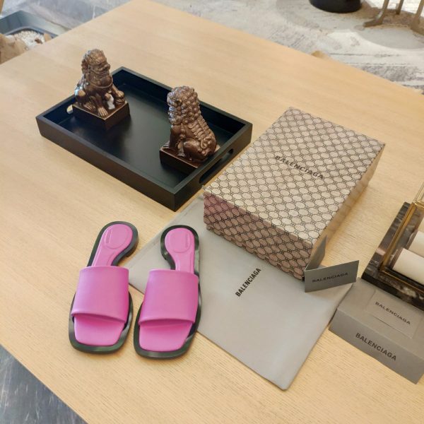 Balenciaga Logo Leather Slide Sandal