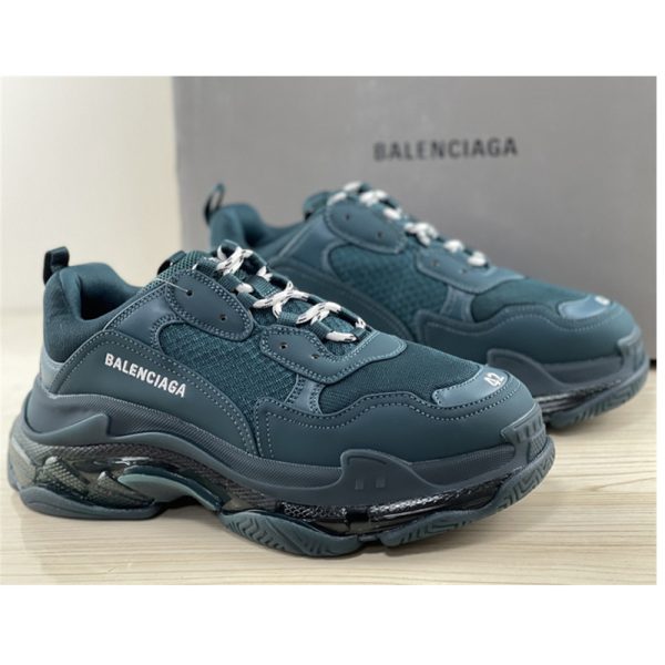 Balenciaga Track Sneaker In Green