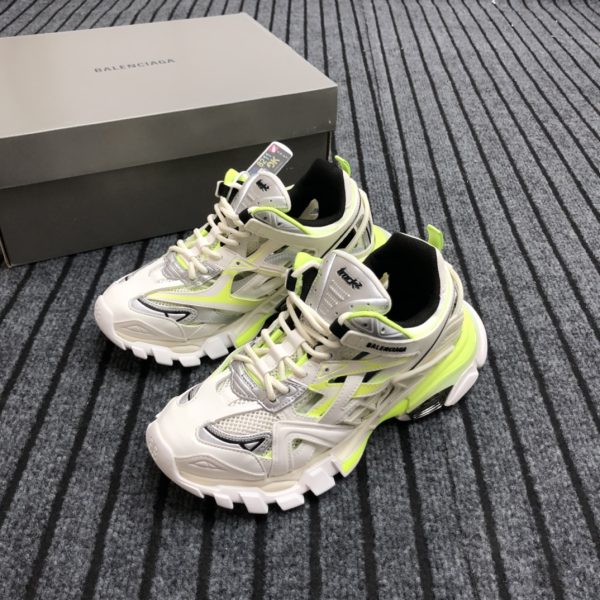 Balenciaga Track.2 Sneaker