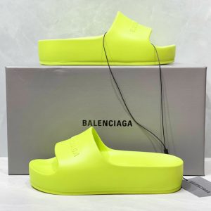 Balenciaga Women's Chunky Slide Sandal In Green