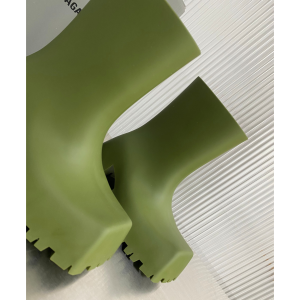 Balenciaga Women's Trooper Rubber Boot In Green