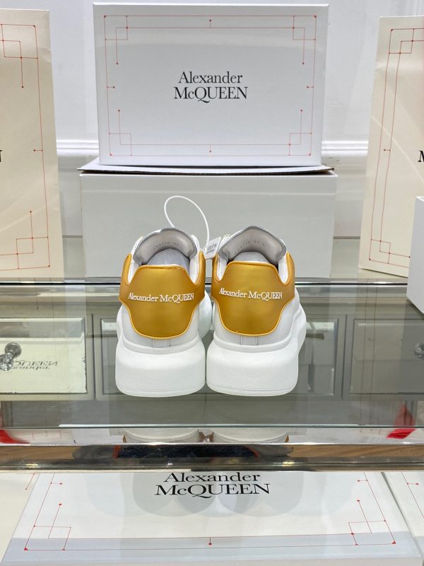 Alexander Mqueen Low-Top Air Platform Leather Sneakers - Image 2