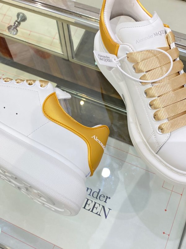 Alexander Mqueen Low-Top Air Platform Leather Sneakers - Image 5