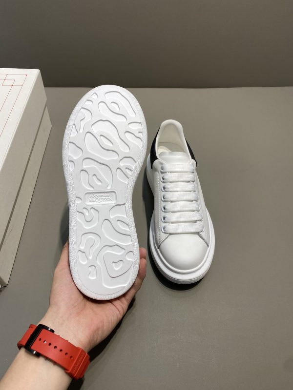 Alexander Mqueen Low-Top Sneakers - Image 2