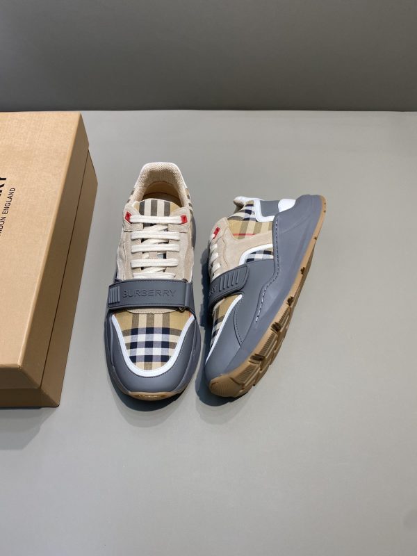 Burberry Vintage Check Suede and Leather Shoes - Image 3