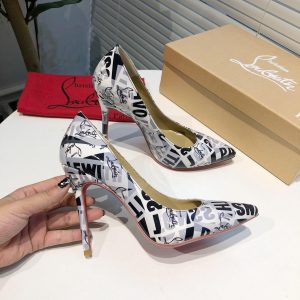 Christian Louboutin So Kate Pump 100mm