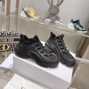 Dior D-Connect sneaker