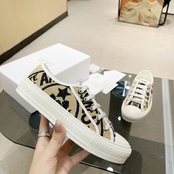 Dior Walk'n' Dior Sneaker - Image 5