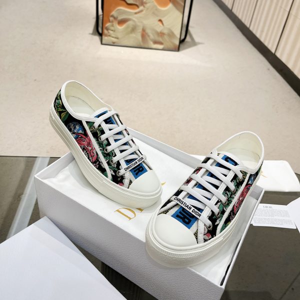 Dior Walk'n' Dior Sneaker - Image 6
