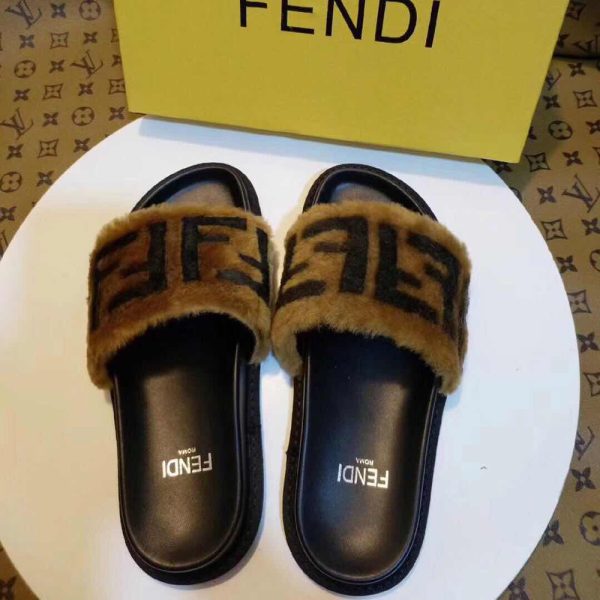 Fendi Brown Leather And Sheepskin Slides