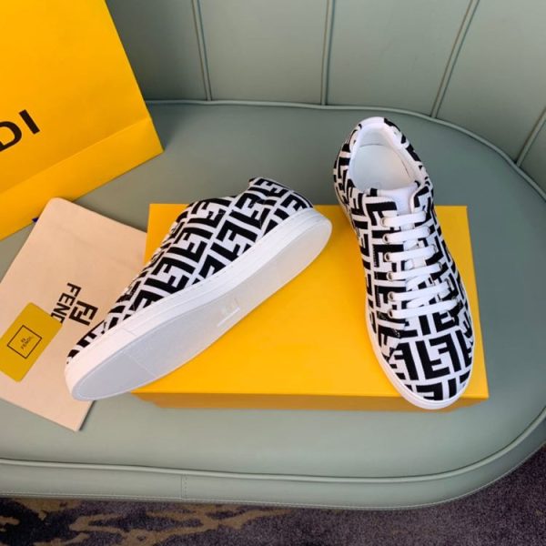 Fendi FF Shoes In White - Image 2