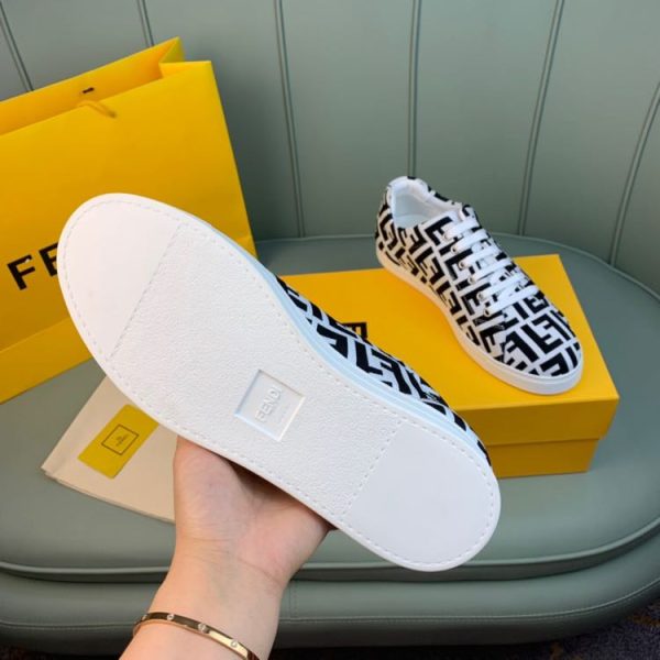 Fendi FF Shoes In White - Image 7