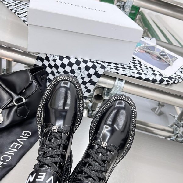 Givenchy Boots In Leather - Image 3