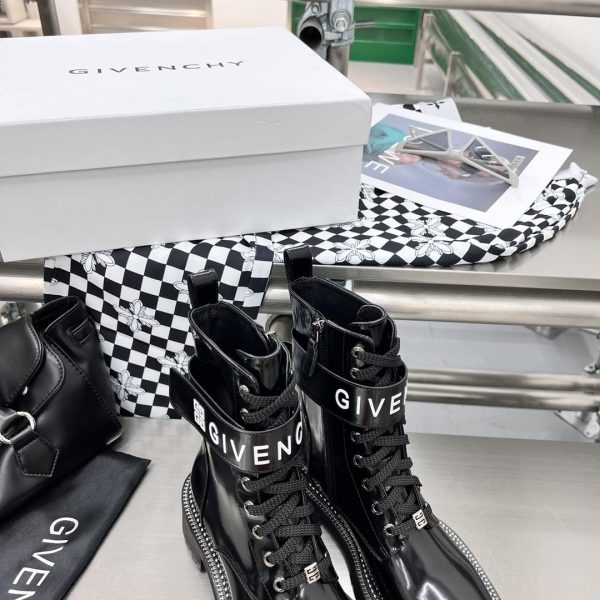 Givenchy Boots In Leather - Image 7