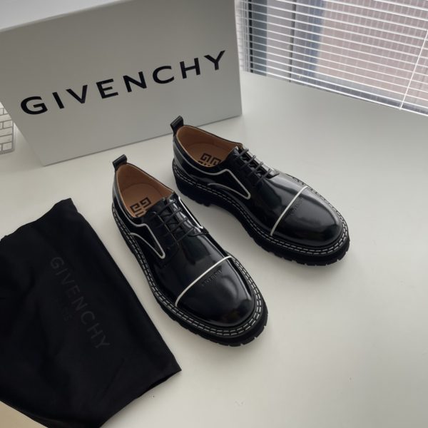 Givenchy Lace-Up Shoes - Image 7