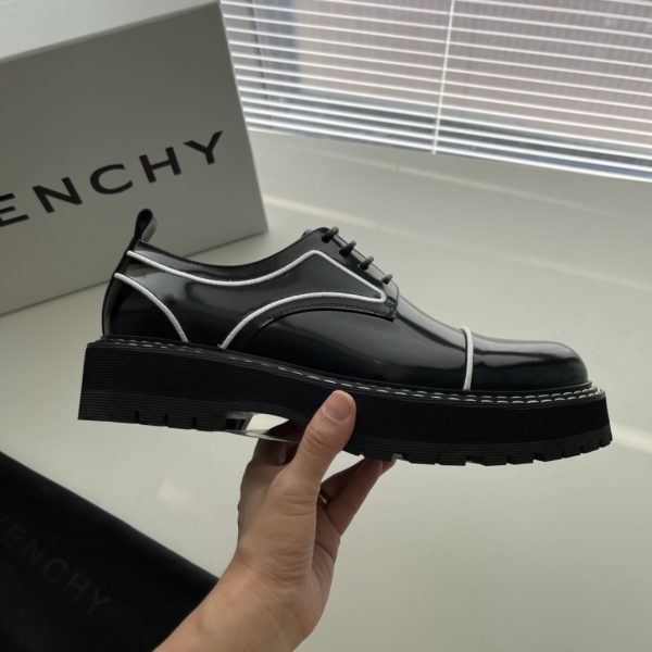 Givenchy Lace-Up Shoes - Image 8