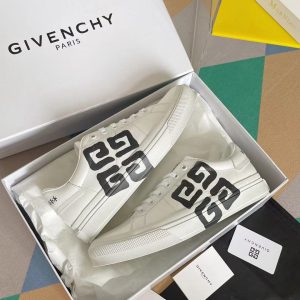 Givenchy Logo Print Low-Top Sneakers