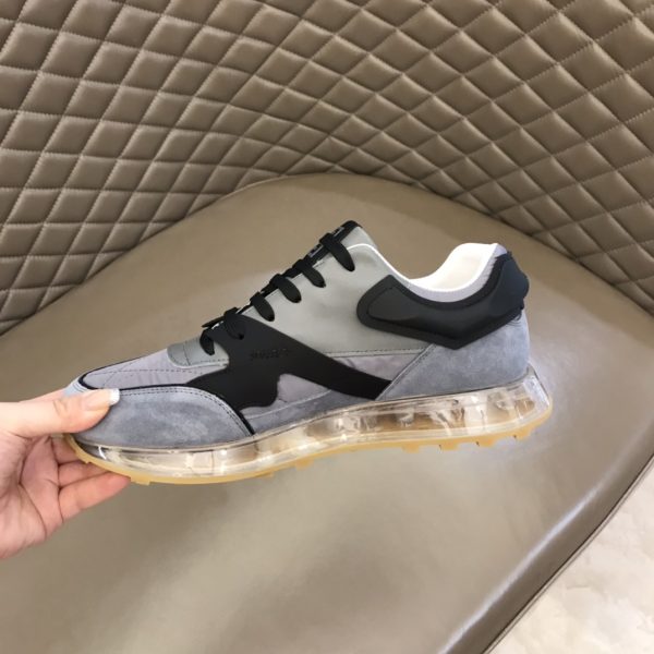 Givenchy Logo Print Low-Top Sneakers - Image 4