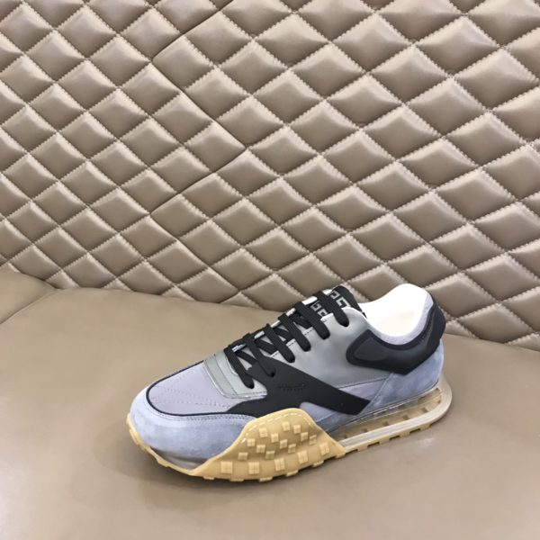 Givenchy Logo Print Low-Top Sneakers - Image 6