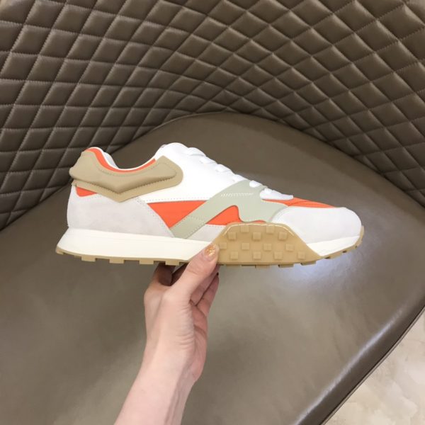 Givenchy Logo Print Low-Top Sneakers - Image 6