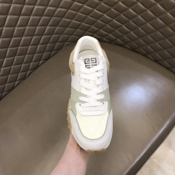 Givenchy Logo Print Low-Top Sneakers - Image 8