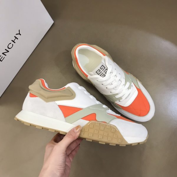 Givenchy Logo Print Low-Top Sneakers - Image 8