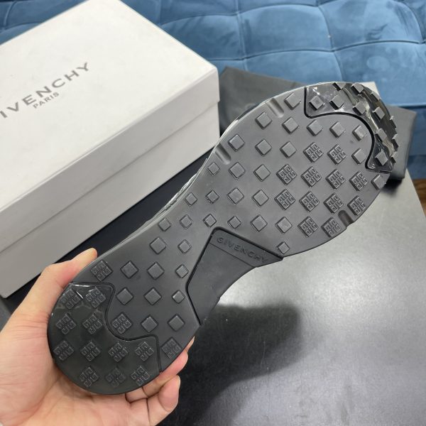 Givenchy Logo Sneakers In Black - Image 6