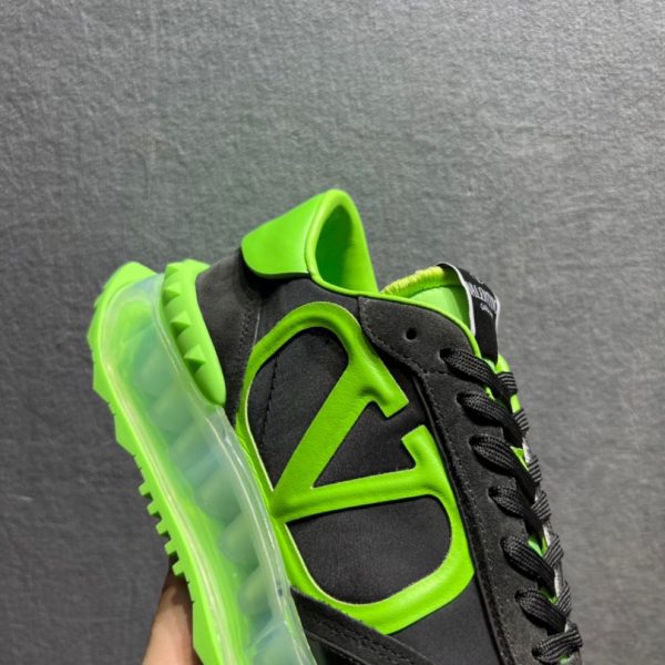 Givenchy Logo Sneakers - Image 3