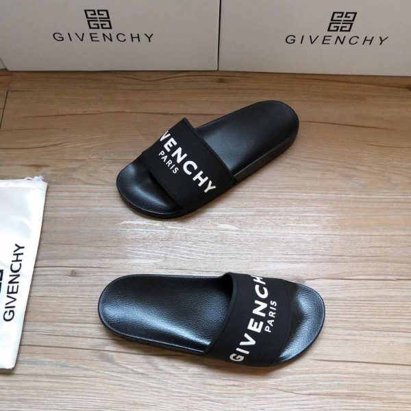 Givenchy Logo-Print Rubber Slides Sandals - Image 7