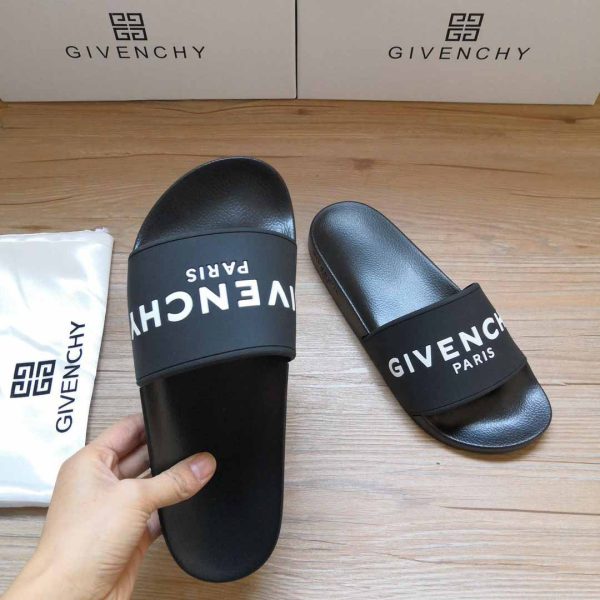 Givenchy Logo-Print Rubber Slides Sandals - Image 8