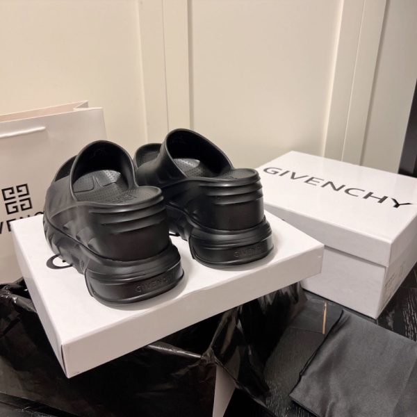 Givenchy Marshmallow Sandals In Rubber - Image 2