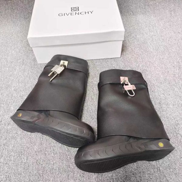 Givenchy Shark Lock Biker Ankle Boots In Grained Leather - Image 5