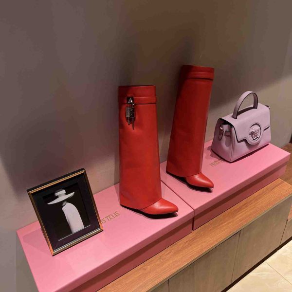 Givenchy Shark Lock Boots In Leather - Image 6