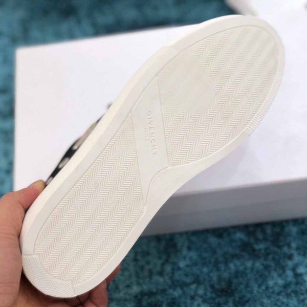 High quality givenchy Sneakers - Image 2