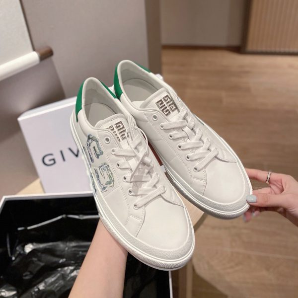 Givenchy Sneakers City Sport In 4G Print Leather - Image 4
