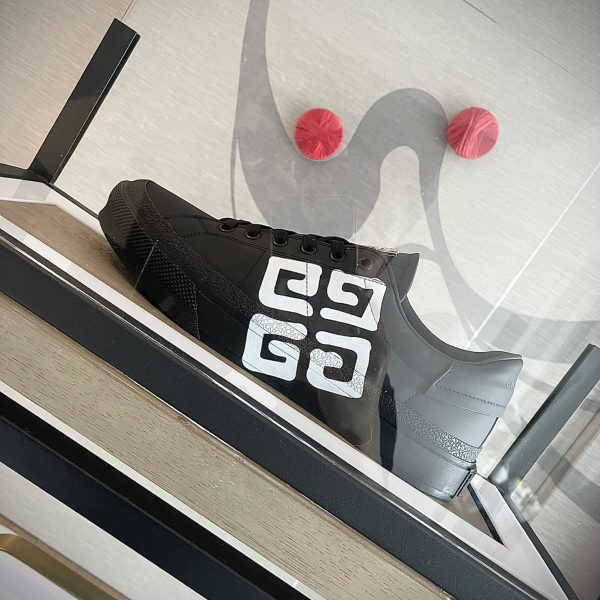 Givenchy Sneakers City Sport In 4G Print Leather - Image 6