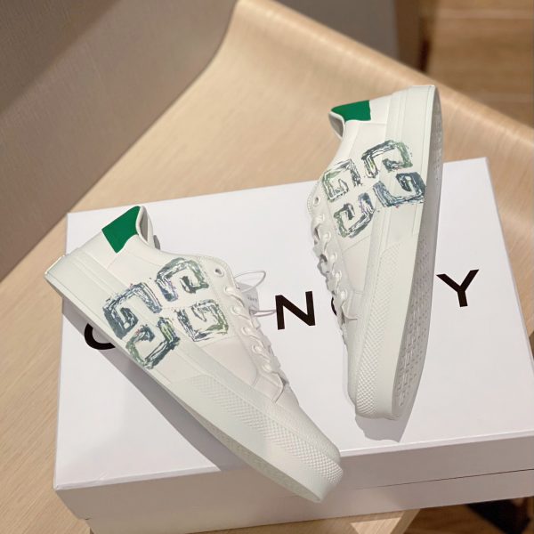 Givenchy Sneakers City Sport In 4G Print Leather - Image 7