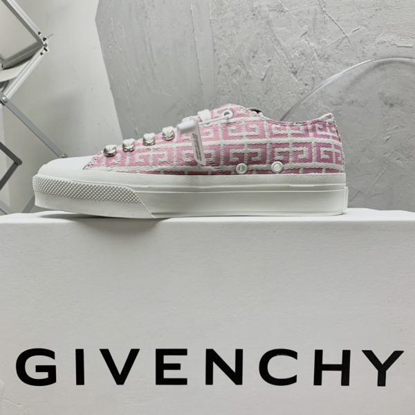 Givenchy Sneakers City Sport in 4G Raffia - Image 3