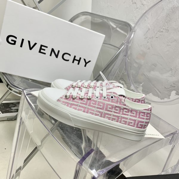 Givenchy Sneakers City Sport in 4G Raffia - Image 4