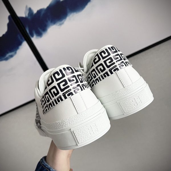 Givenchy Sneakers In Leather With Tag Effect 4G Print - Image 3