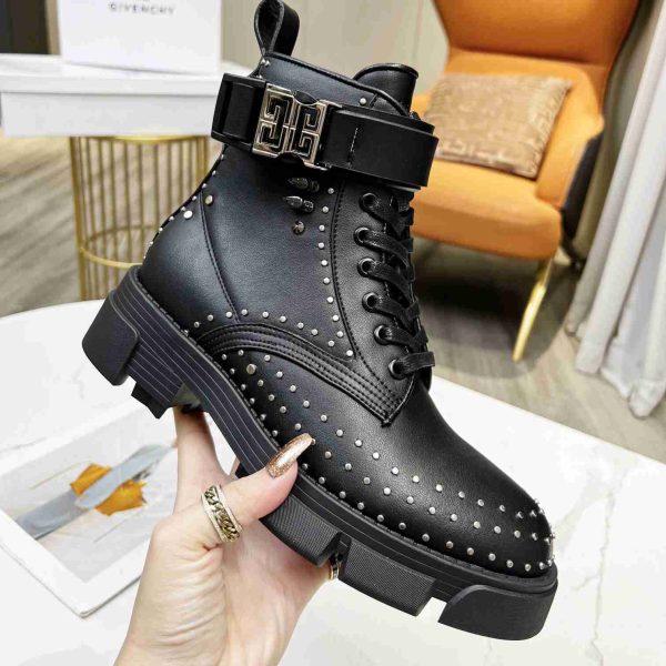 Givenchy Terra Boots In Leather With 4G Buckle With Studs - Image 2