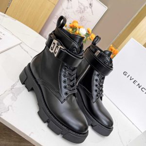 Givenchy Terra Boots In Leather With 4G Buckle
