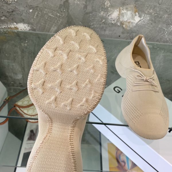 Givenchy TK-360 Sneakers In Knit - Image 3