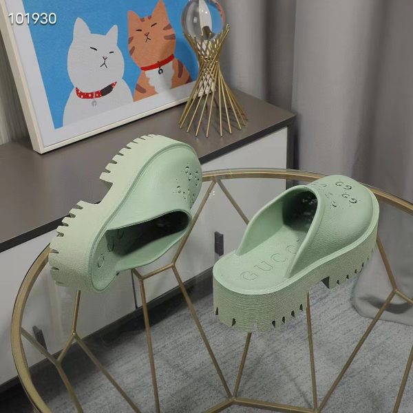 Gucci GG Slip-On Sandal - Image 5