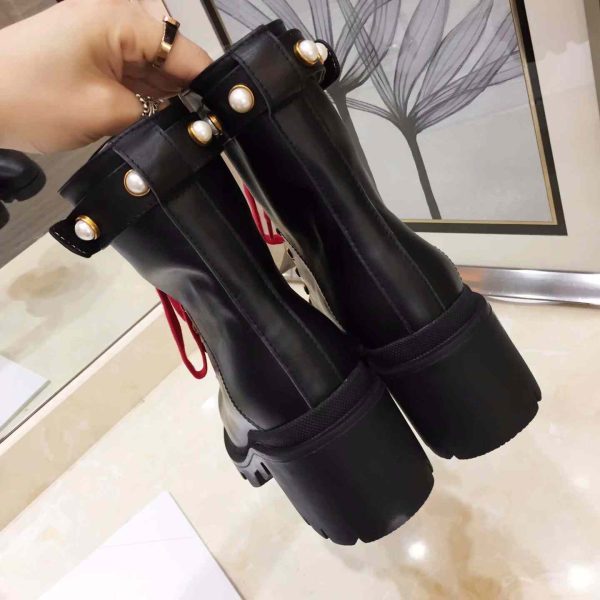 Gucci Leather Ankle Boot - Image 2