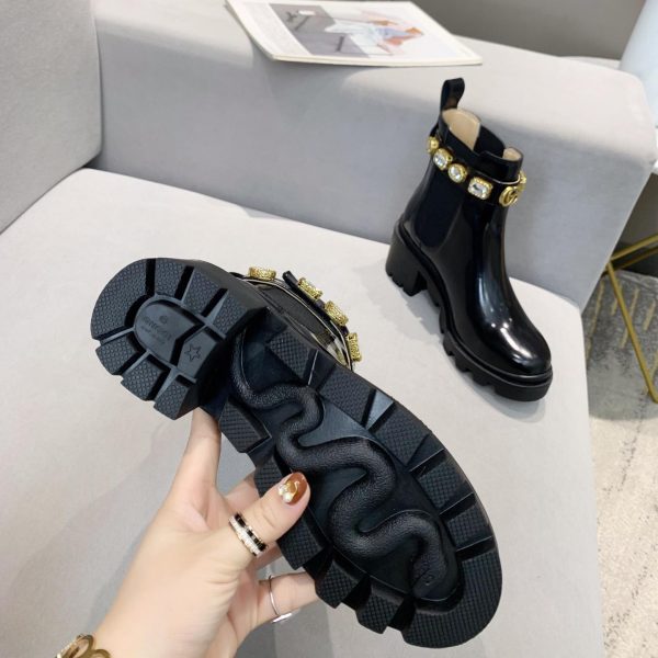Gucci Leather Ankle Boot With Belt - Image 8
