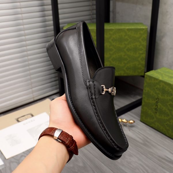 Gucci Leather Loafer With Web