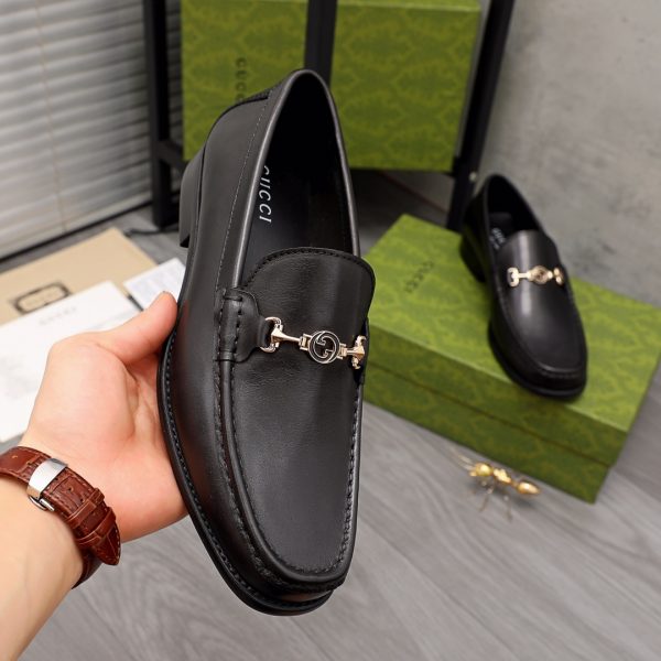 Gucci Leather Loafer With Web - Image 2